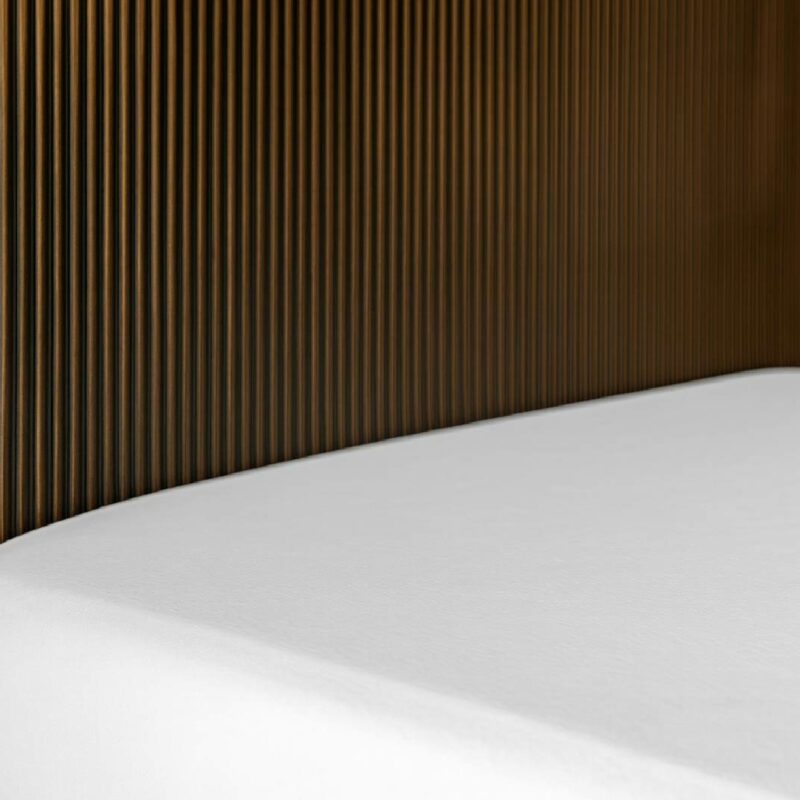 Single bed mattress protector